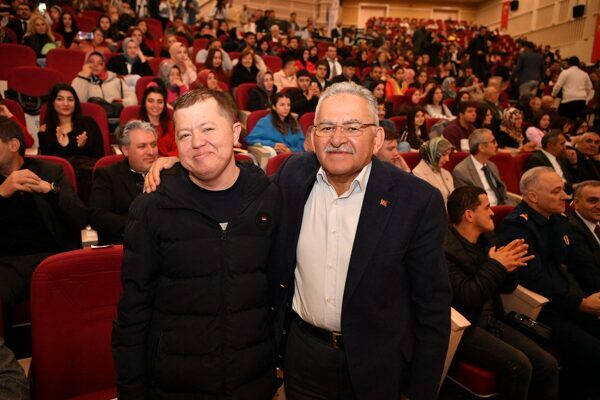 Kayseri Büyükşehir Belediyesi, özel gereksinimli bireyler için farkındalık oluşturmayı amaçlayan