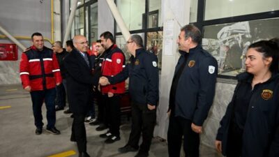 Malatya Büyükşehir Belediye Başkanı Er, personel buluşmaları kapsamında Büyükşehir İtfaiye