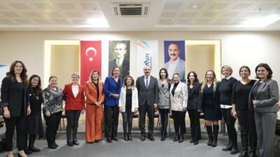 Konyaaltı Belediye Başkanı Cem Kotan, Gazi Mustafa Kemal Atatürk’ün önderliğinde