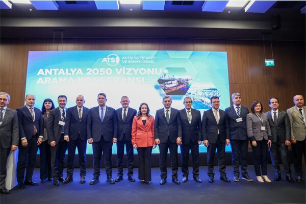 Başkan Vekili Özdemir ATSO Arama Konferansı’na katıldı Antalya Ticaret ve Sanayi Odası tarafından düzenlenen ve üç gün