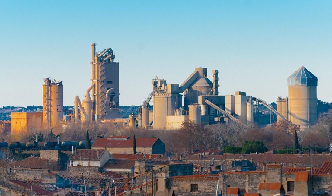 Kamuyu Aydınlatma Platformuna (KAP) yapılan açıklamada, ''Şirketimiz tarafından İzmir'in Aliağa