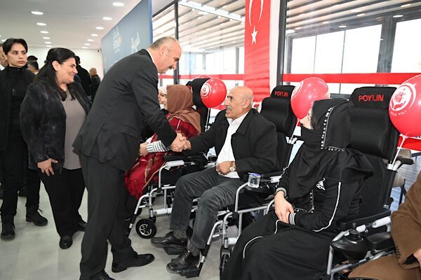 Batman Valisi  Canalp, 3 Aralık Dünya Engelliler Günü dolayısıyla Batman