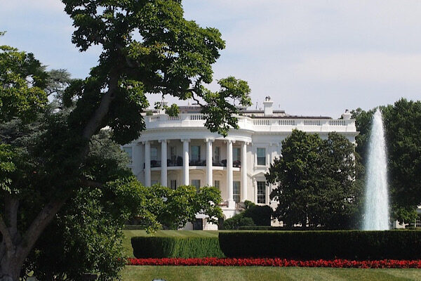 Beyaz Saray yetkililerinin Ulusal Pearl Harbor Anma Günü için yayımladığı