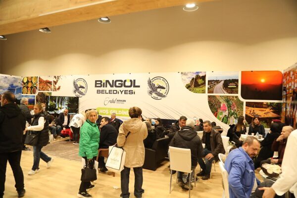 Bingöl’ün kültürel mirası, yöresel değerleri tanıtıldı Bingöl Tanıtım Günleri, İstanbul Atatürk Havalimanı Millet Bahçesi’nde 11–14 Aralık