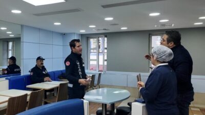 Bodrum Belediyesi Zabıta ekipleri, ilçede gıda üretimi ve satışı yapan
