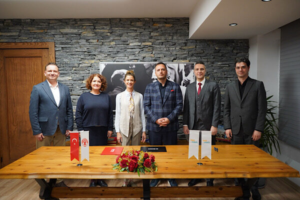 Bornova Belediyesi ve İnci Vakfı arasında iş birliği protokolü imzalandı Bornova Belediyesi ile İnci Vakfı, uzun süredir devam eden iş