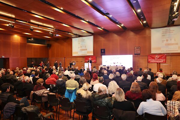 Bursa’da “Eğitimde ve Kültürde Çözüm: Köy Enstitüleri” paneli düzenlendi Bursa Büyükşehir Belediyesi, Bursa Kent Konseyi, Osmangazi Kent Konseyi ve