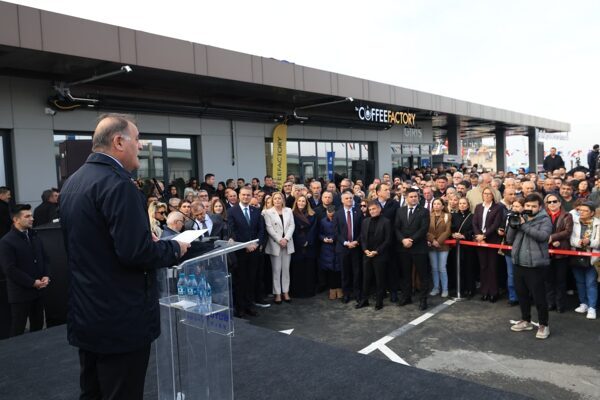 Günlük 5000 yolcuya hizmet verecek otogarın açılışı; İBB Başkanvekili Nuri