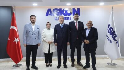 Kayseri Büyükşehir Belediye Başkanı Büyükkılıç, TBMM Milli Savunma Komisyonu Başkanı,