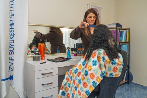 İzmir Büyükşehir Belediyesi, Kadın ve Aile Hizmetleri Dairesi Başkanlığı Kadın