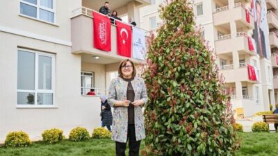 Gaziantep Büyükşehir Belediyesi’nin yeni desteği olan en az 4 çocuğu