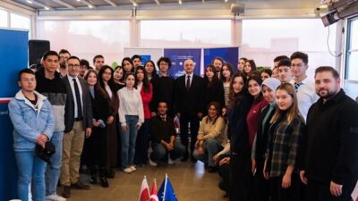 Eskişehir Büyükşehir Belediyesi Gençlik Merkezi ile Eskişehir Ticaret Odası bünyesinde