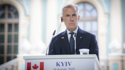 Kanada Başbakanı Carney, Avustralya&rsquo;nın Bondi Plajı b&ouml;lgesinde Hanuka etkinliği sırasında