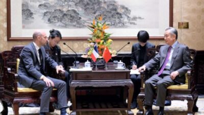 Çin Komünist Partisi (ÇKP) Merkez Komitesi Siyasi Bürosu Üyesi ve