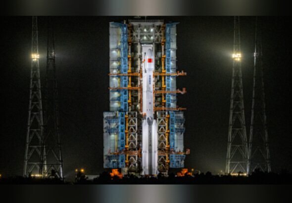 Çin’in Shijian-28 uydusu dün saat 20:20'de, Uzun Yürüyüş-7A taşıyıcı roketiyle