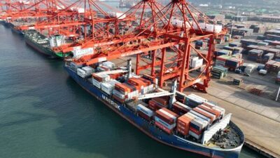 Çin’in mal ticaretinde ithalat ve ihracat hacmi, yılın ilk 11