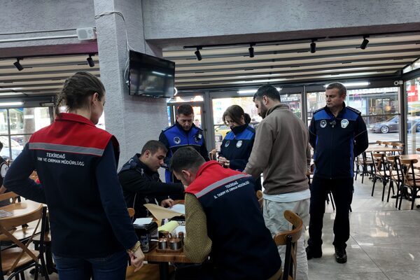 Çorlu Belediyesi Zabıta Müdürlüğü ekipleri ve Çorlu İlçe Tarım ve