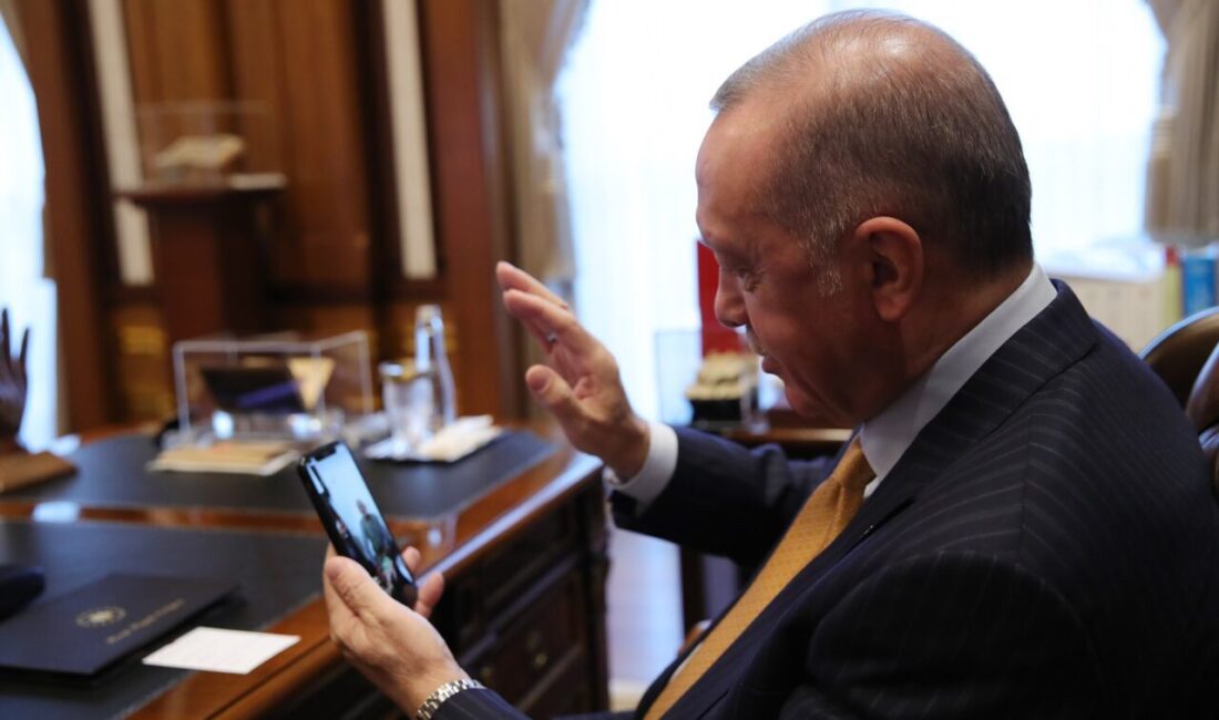 Cumhurbaşkanı Recep Tayyip Erdoğan, Finlandiya Cumhurbaşkanı Alexander Stubb ile teledonla