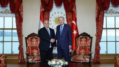 Cumhurbaşkanı Recep Tayyip Erdoğan, Macaristan Başbakanı Viktor Orban'ı Cumhurbaşkanlığı Dolmabahçe Ofisi'nde