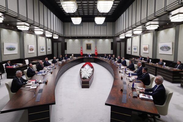 Cumhurbaşkanlığı Kabinesi, Cumhurbaşkanı Recep Tayyip Erdoğan’ın başkanlığında Cumhurbaşkanlığı Külliyesi’nde toplandı.