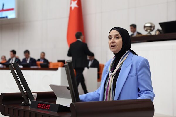 DEVA Partisi Genel Başkan Yardımcısı  Esen, Türkiye’de hızla artan Alzheimer