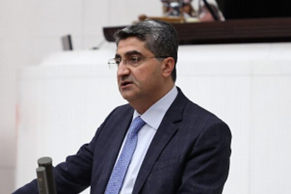 DEVA Partisi Genel Başkan Yardımcısı ve Mersin Milletvekili Ekmen, Türkiye