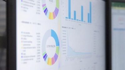 Analistlere göre, İngiltere'nin FTSE Endeksi'nin yüzde 0,34, Almanya'nın DAX Endeksi'nin