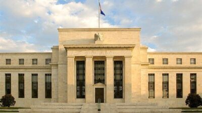 Sadece üç hafta öncesine kadar, piyasalarda yılın son ayında faiz