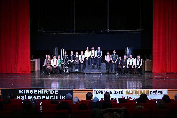 Kırşehir Belediyesi Şehir Tiyatrosu tarafından düzenlenen Tiyatro Festivali kapsamında, Giresun