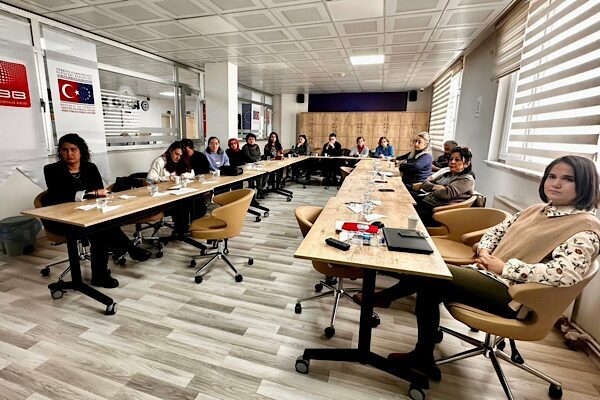 Giresun'da  Kadın-erkek eşitliği ve kapsayıcı kentleşme hedefiyle yürütülen program kapsamında,