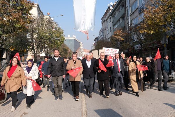 İnegöl’de 3 Aralık Dünya Engelliler Günü kapsamında etkinlikler düzenlendi. İlk