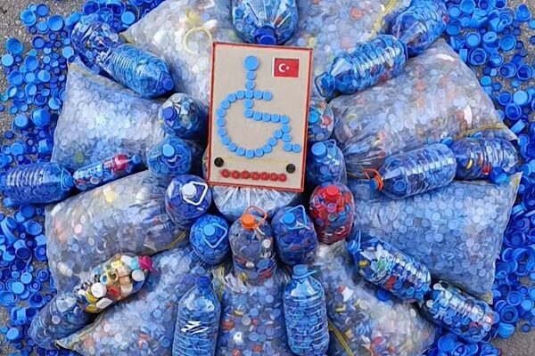 İYİ Parti Osmangazi İlçe Başkanlığı, Türkiye genelinde plastik kapak toplayarak