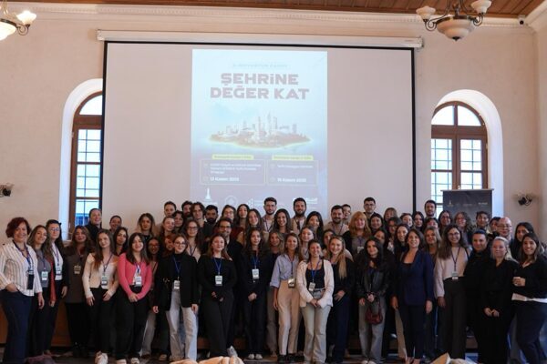 İzmir Büyükşehir Belediyesi Kent Tarihi Tanıtım ve Turizm Dairesi Başkanlığı