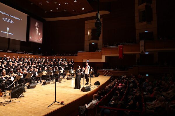 İzmir Büyükşehir Belediyesi Klasik Türk Müziği Korosu, Ahmed Adnan Saygun