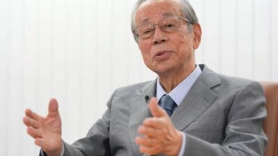 Japonya’nın eski başbakanı Yasuo Fukuda, Japonların Nanjing Katliman tarihini de