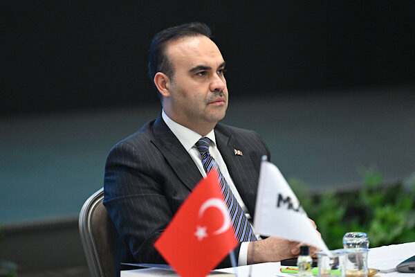 Kacır: Akıllı ve yeşil üretim üslerini yatırımcımızın hizmetine sunacağız Sanayi ve Teknoloji Bakanlığı tarafından yapılan açıklamada, Sanayi Alanları Master