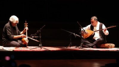 Grammy ödüllü kamança virtüözü Kayhan Kalhor ile bağlama ustası Erdal