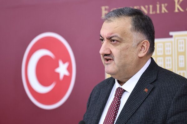 Karal: Karadeniz’de ulaşıma dair ‘Sorun Yok’ deniliyor ancak tablo sahada çok farklı DEVA Partisi Genel Başkan Yardımcısı Karal, 2026 Merkezi Yönetim Bütçe