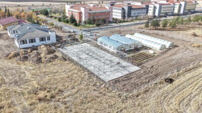 Fen İşleri Daire Başkanlığı tarafından yürütülen asfalt yapım çalışmaları kapsamında,