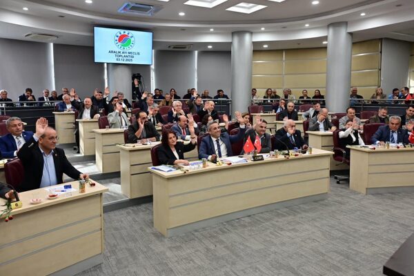 Kepez Belediyesi Meclisi, 2025 yılının son toplantısında 34 yazılı, 3