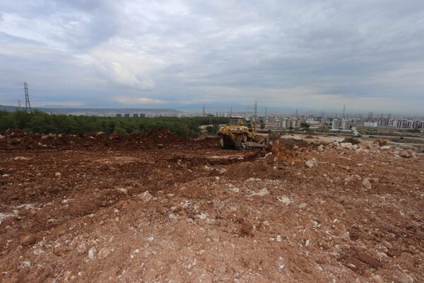 Kepez Hayvan Barınağı’nın yapımı başladı Fevzi Çakmak Mahallesi’nde, Orman Bölge Müdürlüğü tarafından tahsis edilen 14