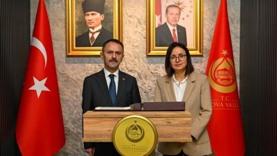 Kocaeli Valisi Aktaş, Yalova Valisi Kaya ile bir araya geldi.