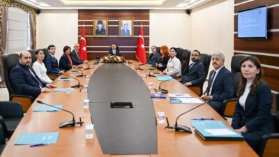 Makam Toplantı Salonunda gerçekleşen ve İ İnsan Hakları Kurulu Başkanı