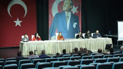 Konak Belediye Başkanı Nilüfer Çınarlı Mutlu, 2026 yılı için barış,