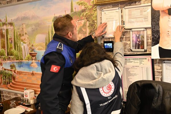 Konya Büyükşehir Belediyesi Zabıta ekipleri, Hazreti Mevlana’nın 752. Vuslat Yıl