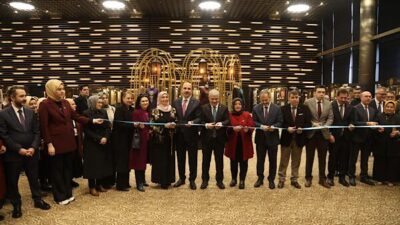 Konya Büyükşehir Belediyesi Meslek Edindirme Kursları (KOMEK) tarafından “İpek Yolu”