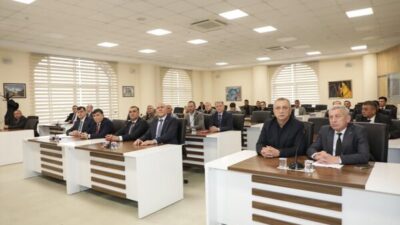 Kütahya Valiliği Toplantı Salonu’nda gerçekleşen toplantıda, 2026 mali yılı ve