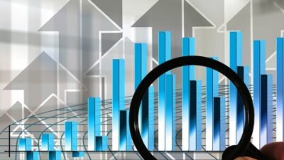 Kamuyu Aydınlatma Platformuna (KAP) yapılan açıklamada, ''11.12.2025 tarihinde Lokman Hekim