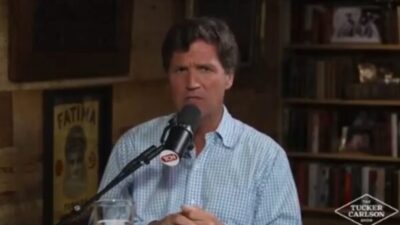 Ziyaretin ardından yayınlanan Tucker Carlson Show'un Perşembe günkü yeni bölümünde