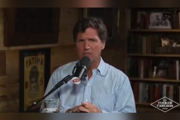 Ziyaretin ardından yayınlanan Tucker Carlson Show'un Perşembe günkü yeni bölümünde